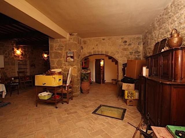 Villa Indipendente in vendita a Unione di Comuni Montani Colline del Fiora, Sorano