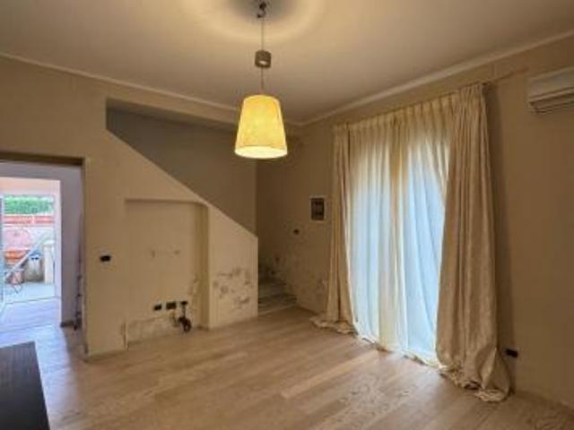 Villa Indipendente in vendita a Bagni Di Lucca Ponte, Toscana