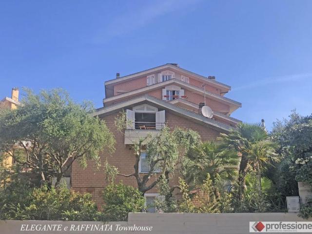 Villa Indipendente in vendita a Luna e Sole, Cala Di Volpe