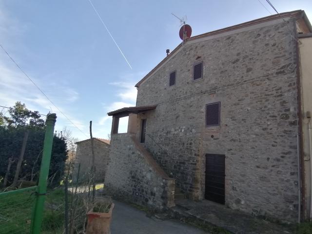 Villa Indipendente in vendita a Unione dei Comuni Montani Amiata Grossetana, Semproniano