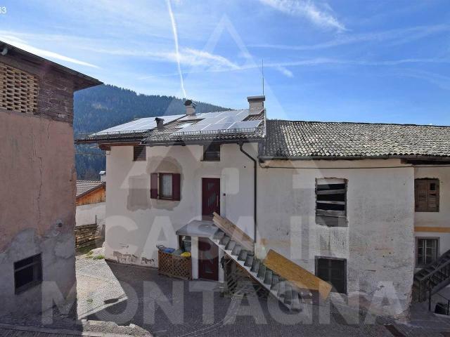 Villa Indipendente in vendita a Comunità territoriale della Val di Fiemme, Valfloriana