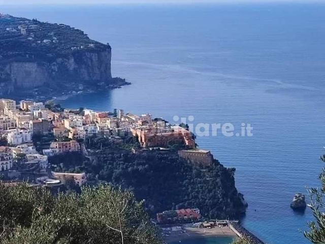 Villa Indipendente in affitto a Bonea, Vico Equense