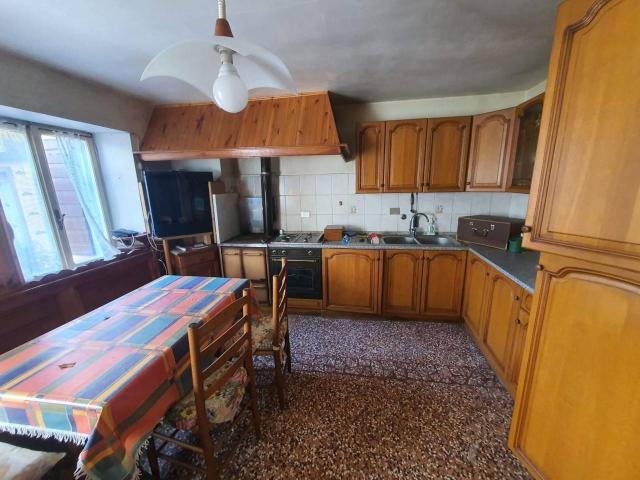 Casa in vendita a Arta Terme, Friuli-Venezia Giulia