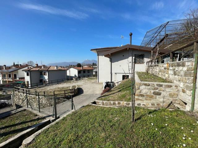 Casa in vendita a Artegna, Friuli-Venezia Giulia