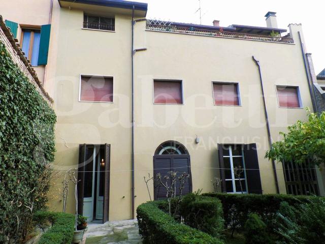 Casa in vendita a Unione Alto Ferrarese, Cento