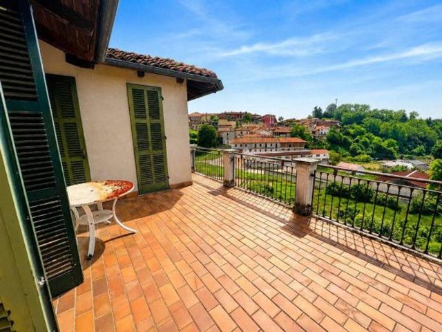 Casa in vendita a Piemonte, Asti