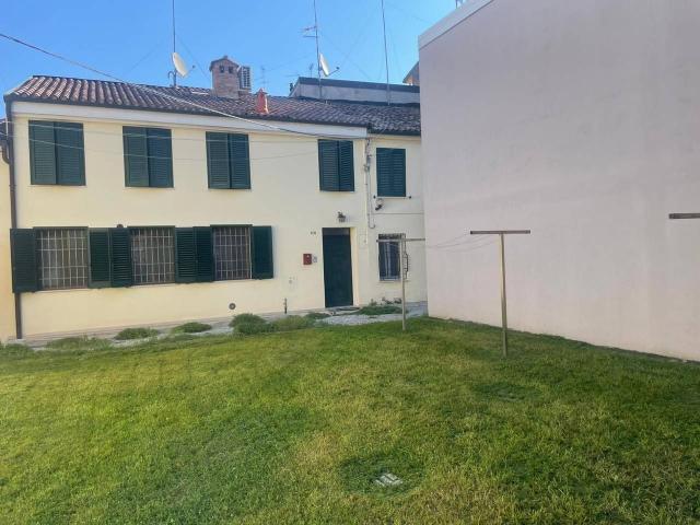 Casa in vendita a Giardino, Ferrara