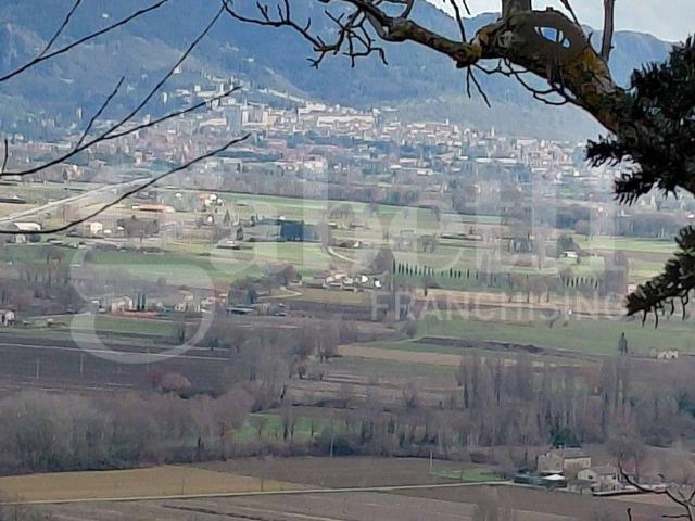 Casa in vendita a Gubbio, Umbria