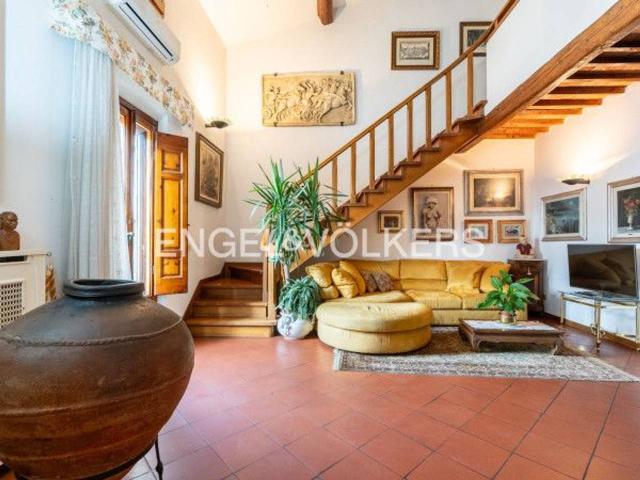 Casa in vendita a Ginestra Fiorentina, Lastra a Signa