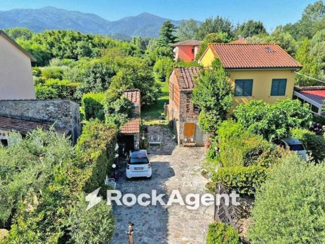 Casa in vendita a Sant'Alessio, Bagni Di Lucca Ponte