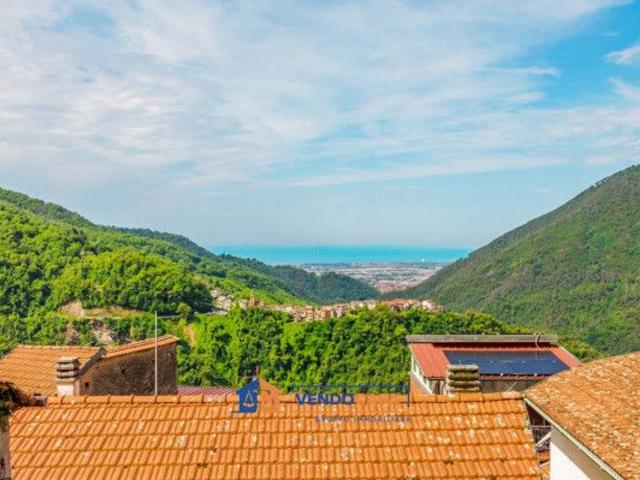 Casa in vendita a Marina Di Massa, Toscana