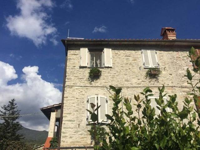 Casa in vendita a Ponterosso, Pietrasanta