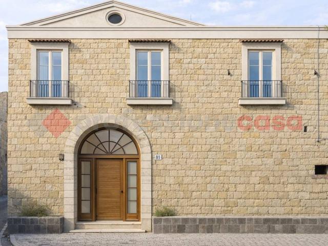 Casa in vendita a Portici, Campania