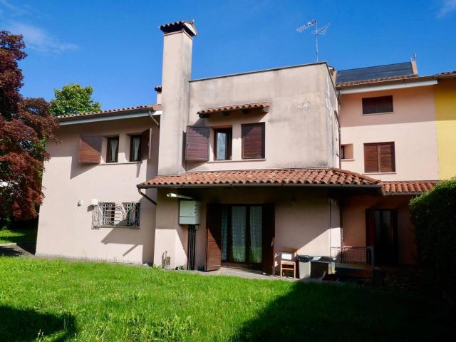 Casa in vendita a Sequals, Friuli-Venezia Giulia