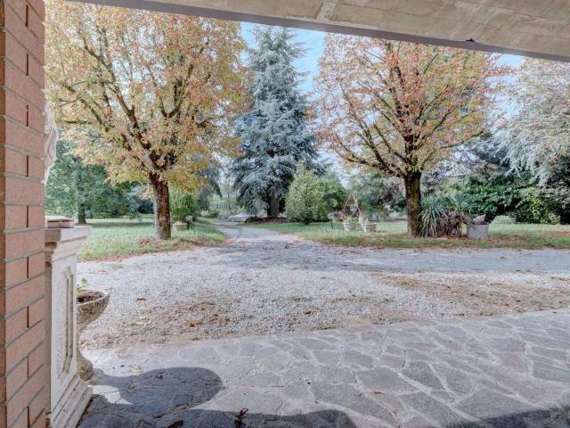Casa in vendita a Unione di comuni Terre di Castelli, Vignola