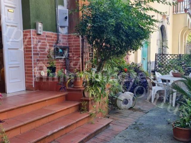 Villa Indipendente in affitto a Quartiere 2, Firenze