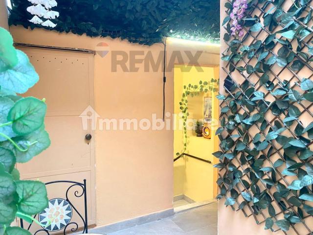 Villa Indipendente in affitto a Antico Corso, Catania