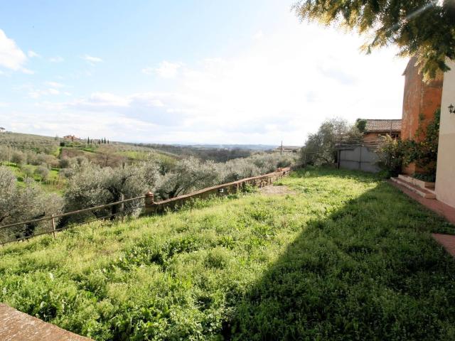 Casa in vendita a Lamporecchio, Toscana