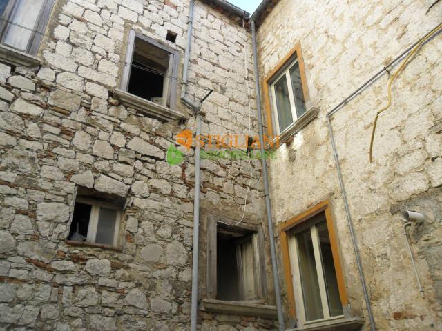 Villa Indipendente in vendita a Ferrazzano, Molise