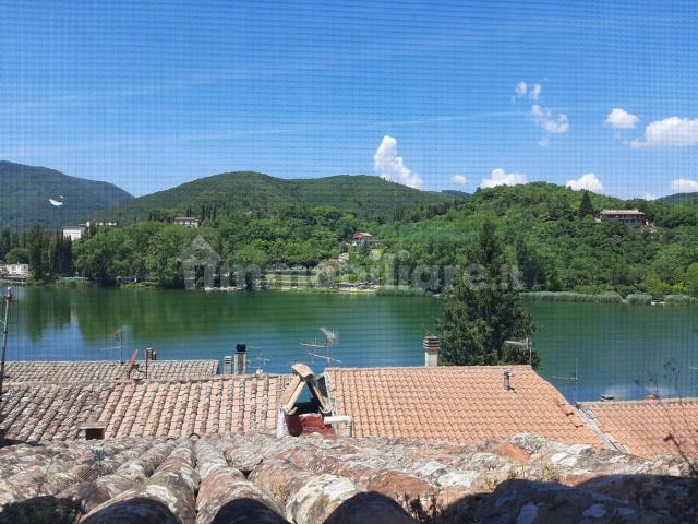 Villa Indipendente in affitto a Mazzelvetta I, Terni