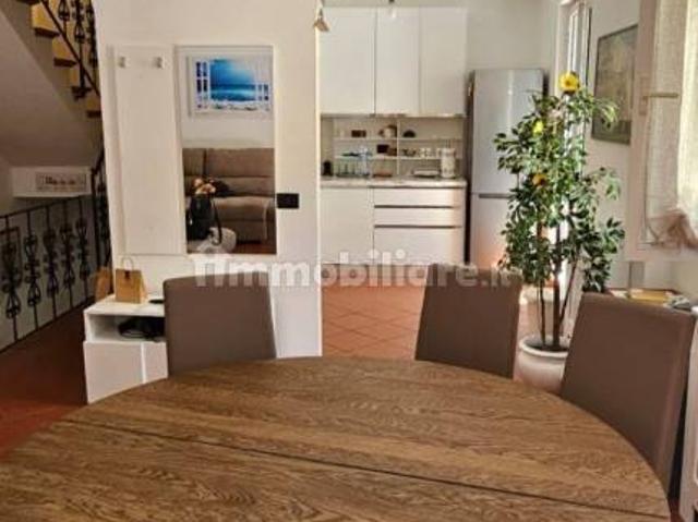 Villa Indipendente in affitto a Viareggio, Toscana