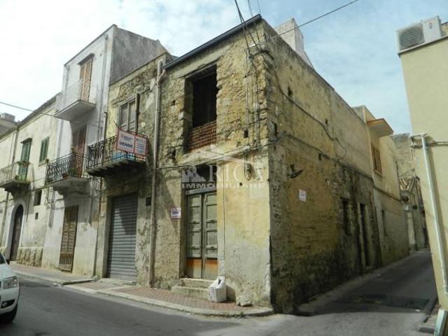Casa in vendita a Alcamo, Sicilia