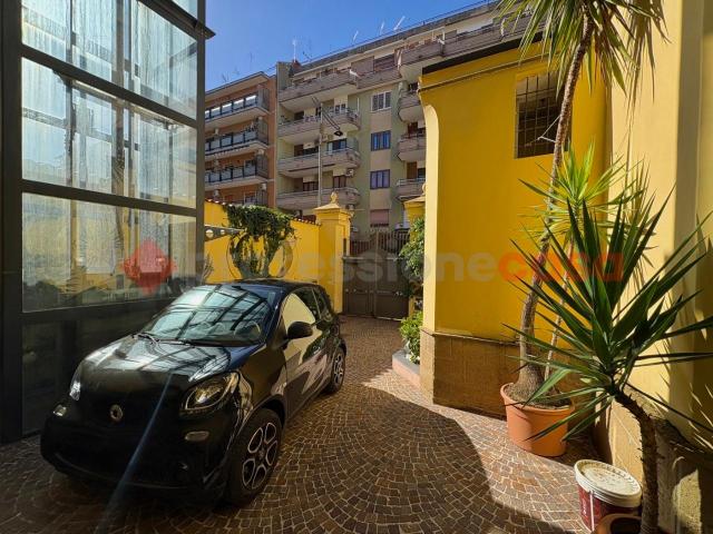 Casa in vendita a Centro Storico, Caserta