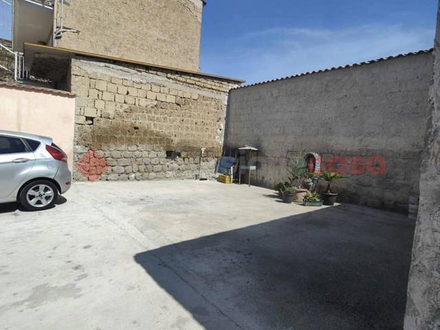 Casa in vendita a Cesa, Campania