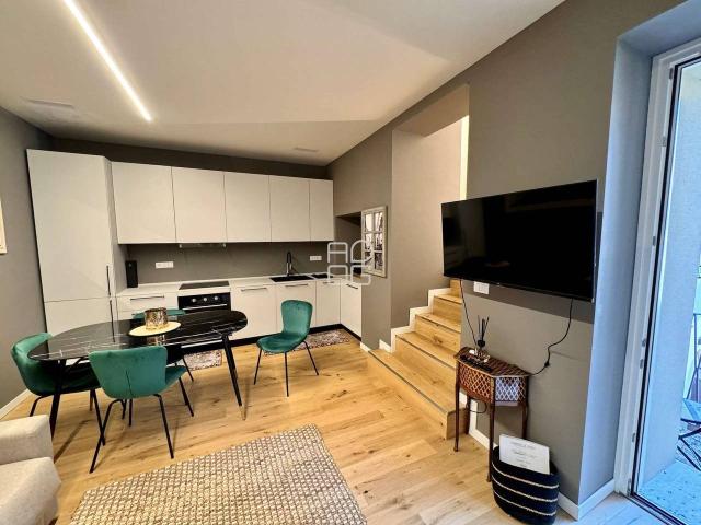 Casa in vendita a Desenzano Del Garda, Lombardia