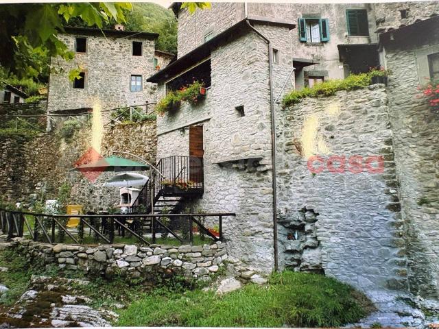 Casa in vendita a Unione Comuni Garfagnana, Fabbriche Di Vallico