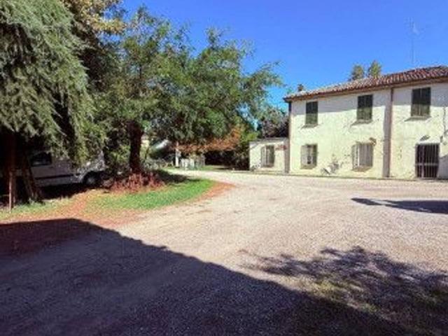 Casa in vendita a Unione della Romagna Faentina, Faenza