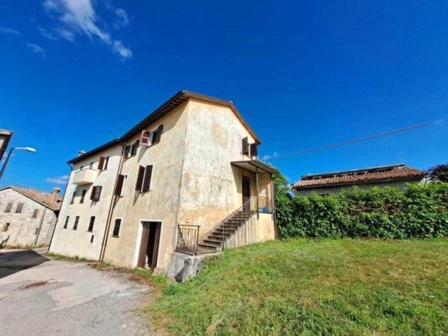 Casa in vendita a Altolina, Foligno
