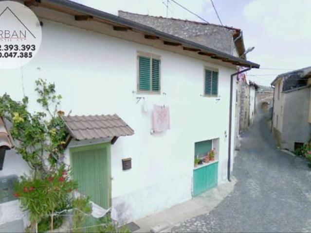 Casa in vendita a Tornimparte, Abruzzo