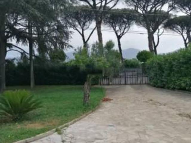 Casa in vendita a Europa, Latina