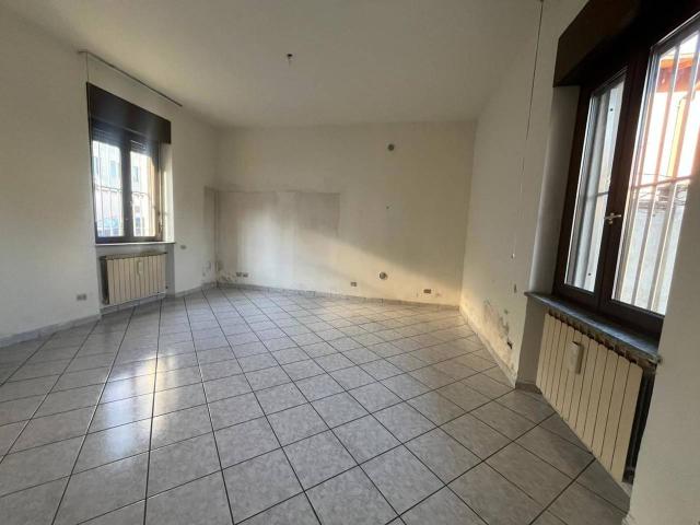 Casa in vendita a Oltrestazione, Legnano