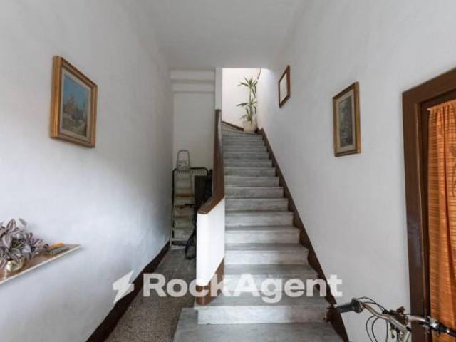 Casa in vendita a Garibaldi, Livorno