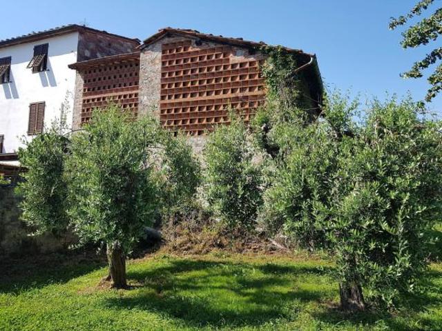 Casa in vendita a Corte Dovichetti, Bagni Di Lucca Ponte