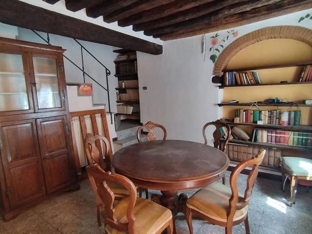 Casa in vendita a Ponte San Pietro, Bagni Di Lucca Ponte