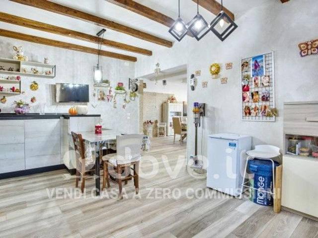 Casa in vendita a Comunità Montana Valli del Verbano, Mesenzana