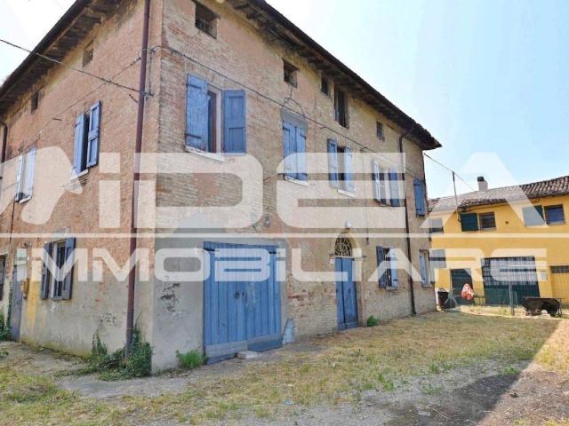 Casa in vendita a Modena