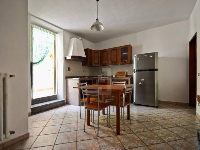 Casa in vendita a Prato, Toscana