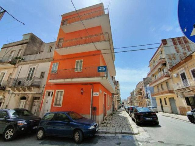 Casa in vendita a Ragusa Ibla, Ragusa