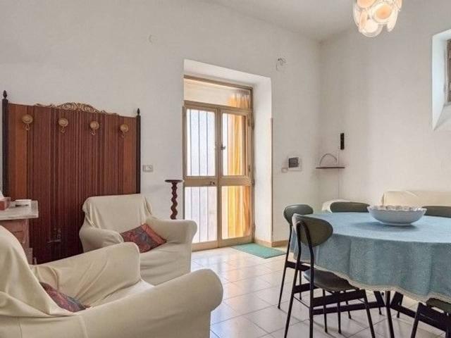 Casa in vendita a Sapri, Campania
