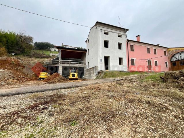 Casa in vendita a Sarego, Veneto