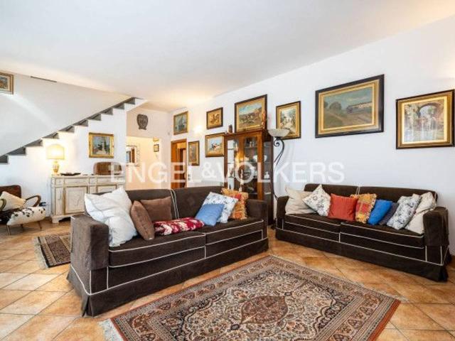 Casa in vendita a Vaiano, Prato