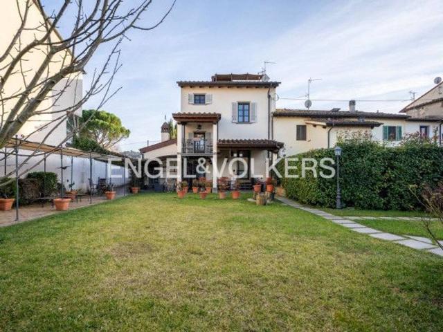 Casa in vendita a La Ginestra, Vicchio