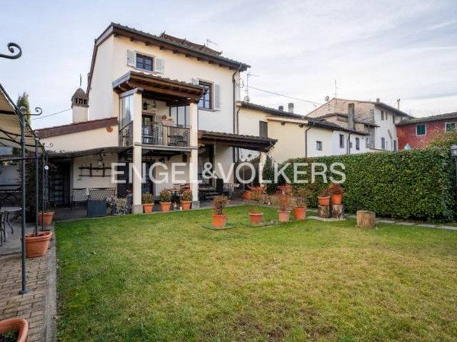Casa in vendita a La Ginestra, Vicchio