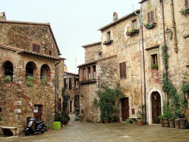Villa Indipendente in vendita a Unione di Comuni Montani Colline del Fiora, Manciano