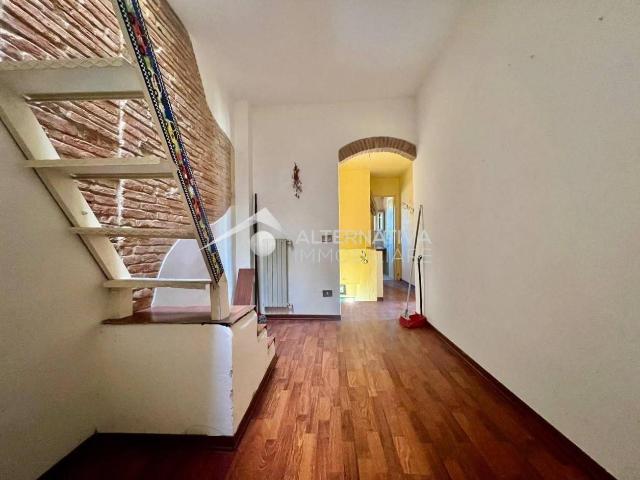 Villa Indipendente in affitto a Pettori, Cascina