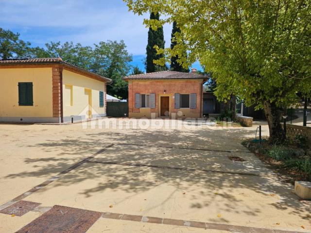 Villa Indipendente in affitto a Siena, Toscana